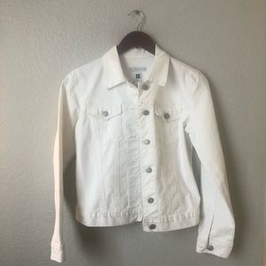 White denim GAP jacket, new! Tag still on!